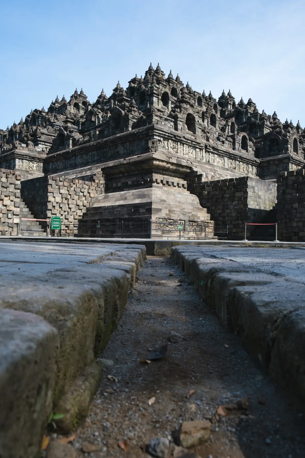 Borobudur & Prambanan in Indonesia, photograph 3